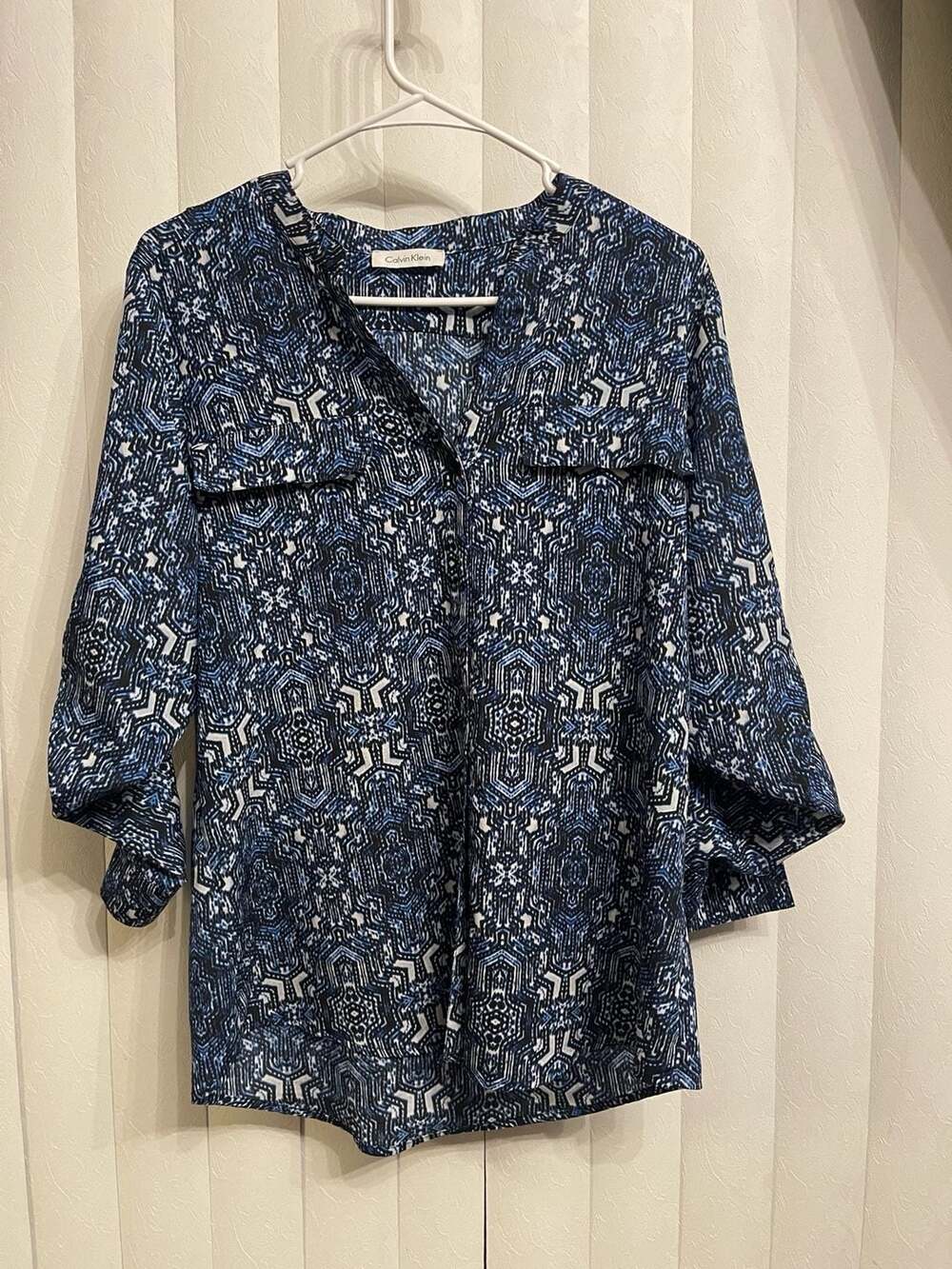 Calvin Klein Blouse Blue Abstract Geo Print Roll Tab Sleeve Y-Neck